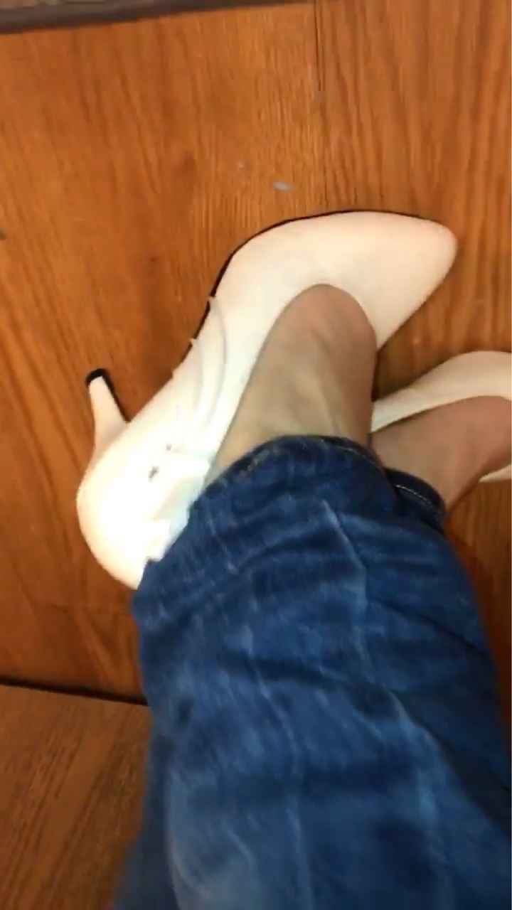 Dress or shoes first? - 1