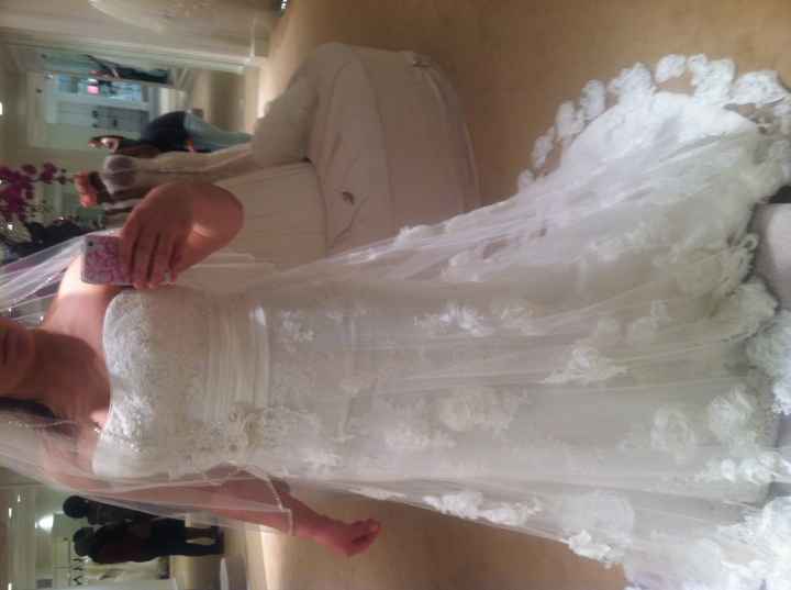 I keep going back & forth on my dress & need help.