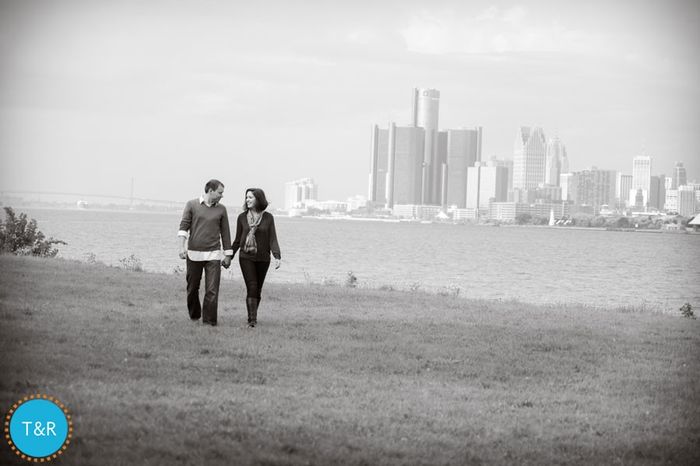 Engagement photo attire