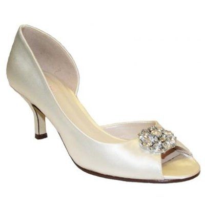 Low Ivory Shoes for Outdoor Ceremony in Victorian Setting