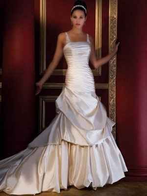 Do you know of low-heel peep toe shoes in ivory? Help!