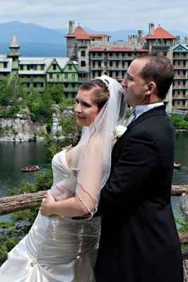 1st post-wedding post, some pro pics to share, how long for the rest?