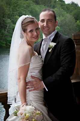 1st post-wedding post, some pro pics to share, how long for the rest?