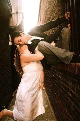 Awesomely bad engagement pics