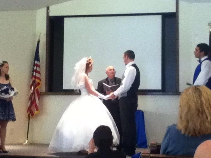 I'm Back and I'm Married!!! 5/11/2013!!*pics*