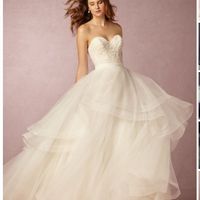 suggestions please? what type of veil would wear with this dress? hair up and down?