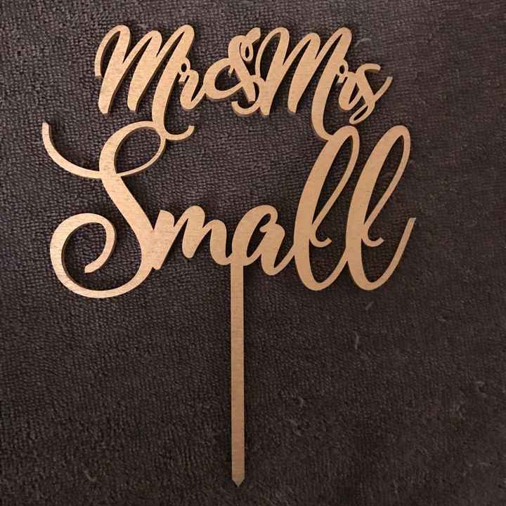 Cake toppers