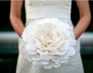 Single Rose Bouquet