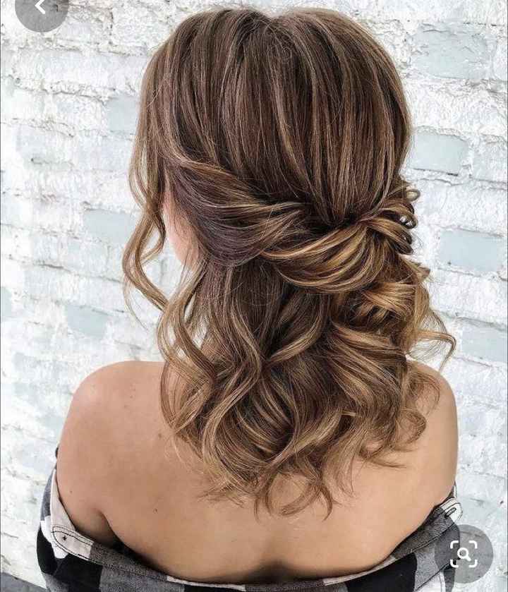 Need help on deciding how to wear my hair, my date is July 11th 2020 my life consists of buns i need