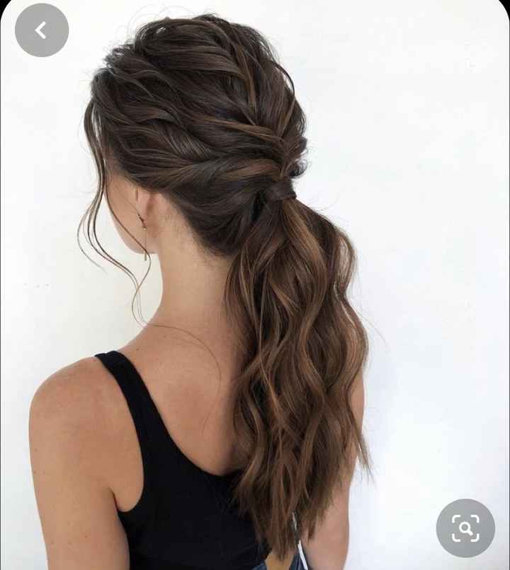 Need help on deciding how to wear my hair, my date is July 11th 2020 my life consists of buns i need