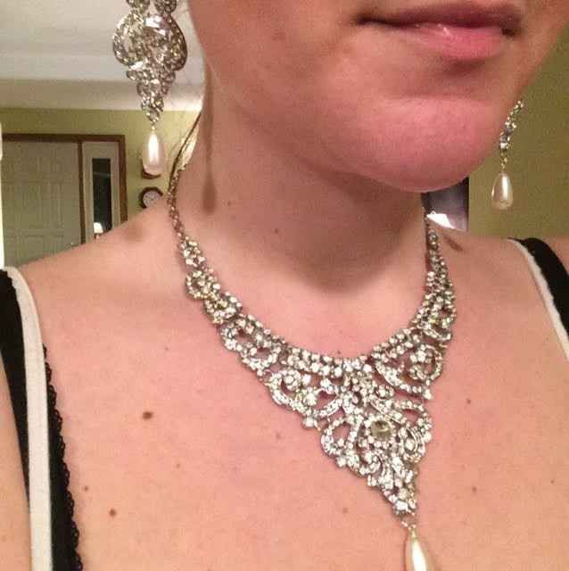 No necklace with strapless dress?