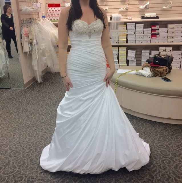 Ladies! Show me your dresses! I