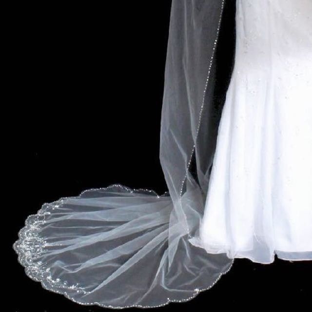 Let me see your veils!