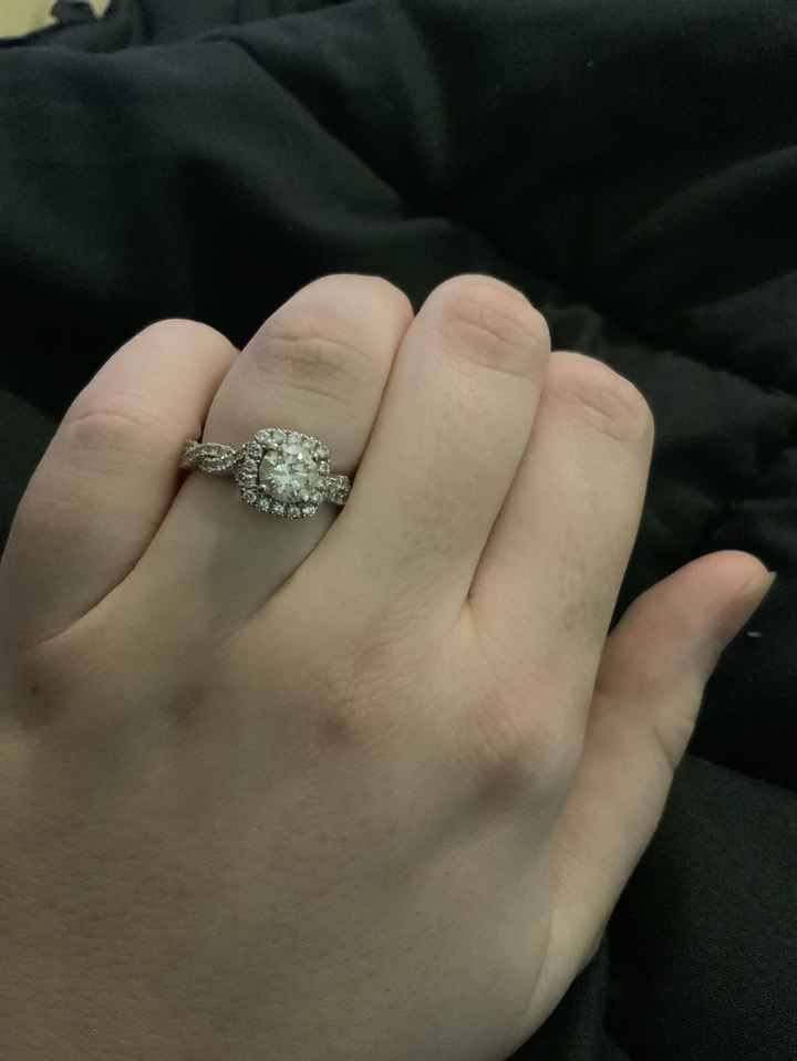 Brides of 2022! Show us your ring! - 1