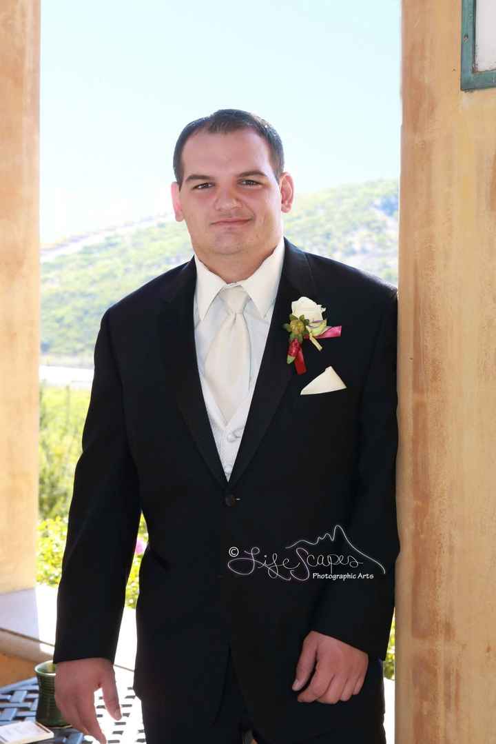 SHOW OFF YOUR GROOM!!!