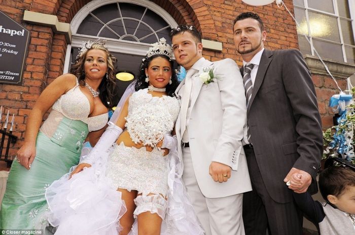 I'm having a cash bar, dollar dance, cash gift only, camo themed wedding in a park