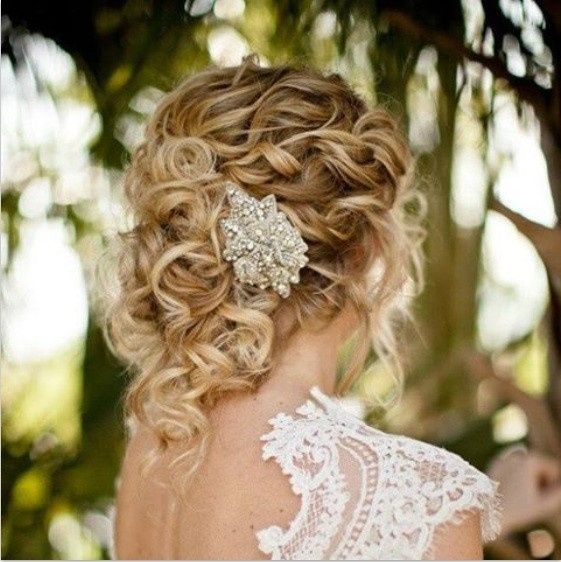 Hair/Makeup trial today...suggestions?