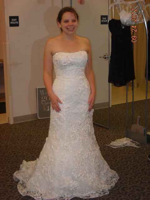 Weird OBSESSION: I love seeing brides in their ACTUAL dresses :)