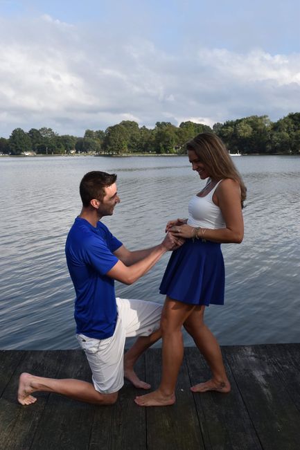 Was your proposal a surprise? Or did you see it coming?? 💍 4
