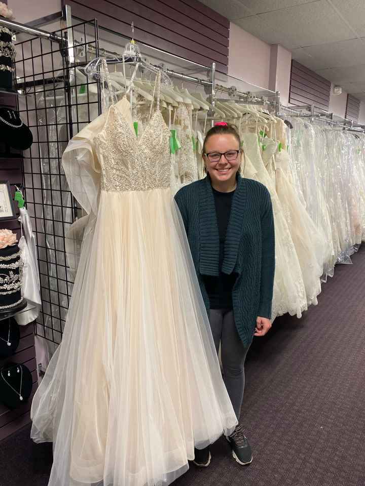 Too soon to find a wedding dress? - 1