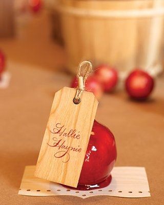 What are you guys doing for wedding favors!??! Show some pics!?!?