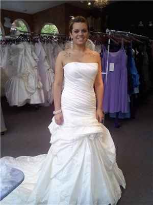 Calling all brides! And vendors too :)