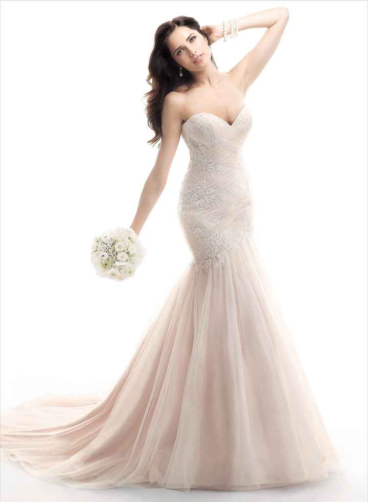 2 dresses, which one to choose?