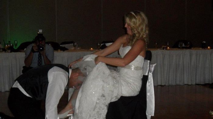 I am back as a married woman!!!  Few non-pro pics and some advice!