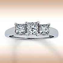 Show off your ring!! :-)