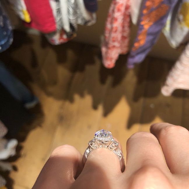 Show me your engagement rings!! 8