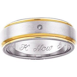 Alright ladies! Let's see those gorgeous rings...