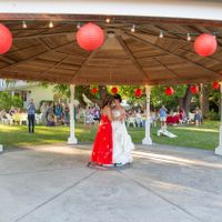 Ideas for Hawaiian Themed Wedding - 4