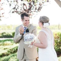 24 Grooms Blown Away By Their Beautiful Brides