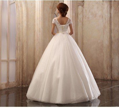 Ahh! I found the Dress!!