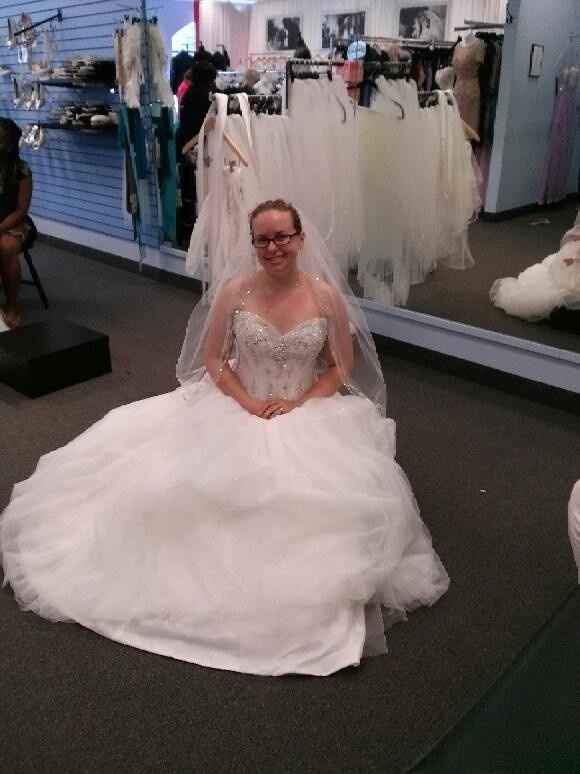 Show me those BALLGOWNS!