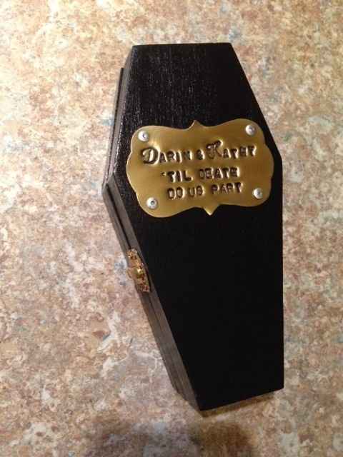 Ring boxes/holders!!! Let's see them!!!