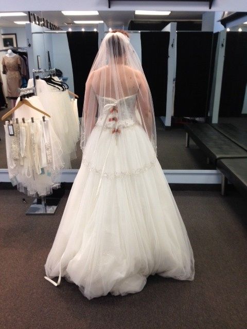 So who wants to show me your STELLA YORK dress???