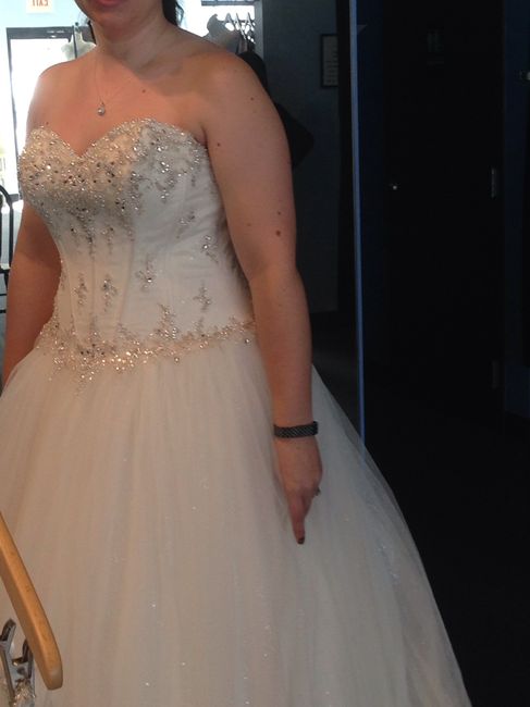 Show me your gown!