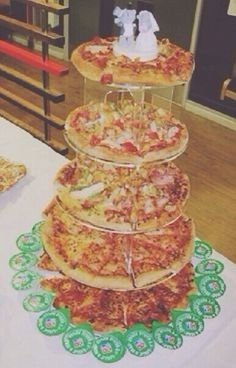 I DON'T THINK PIZZA AT A WEDDING IS TACKY---used title to get you to READ the real issue!