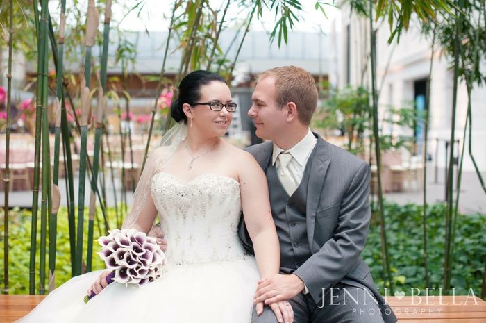 Wearing glasses on the wedding day