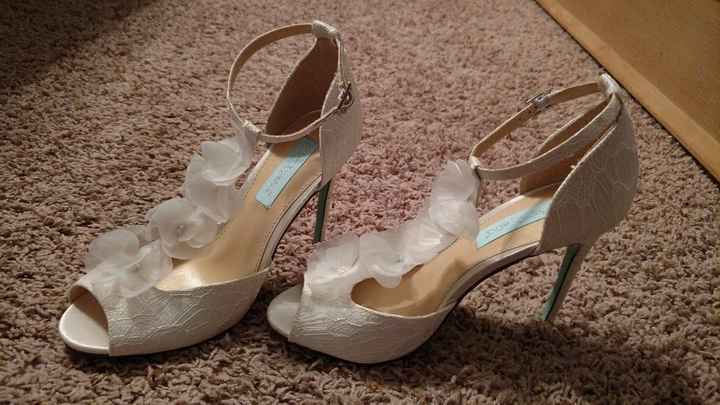 Shoes Shoes Shoes.... Shoe me your Shoes