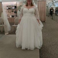 Where are all my “thicker” brides at? - 1