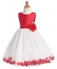 I found my flower girl dress, show me yours :-)