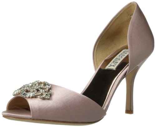 What kind of shoes will you wear?