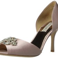 What kind of shoes will you wear?