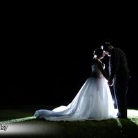 May I see your wedding portraits? (For those who are already married)