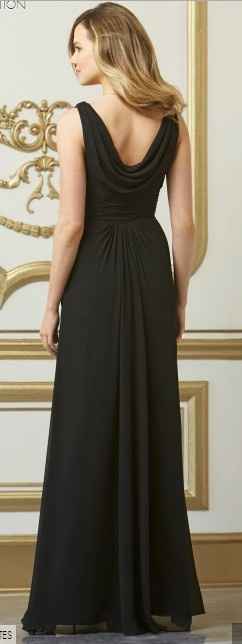 what is your mother wearing?!