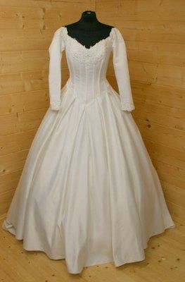 Show YOUR BRIDAL DRESS post PHOTOS