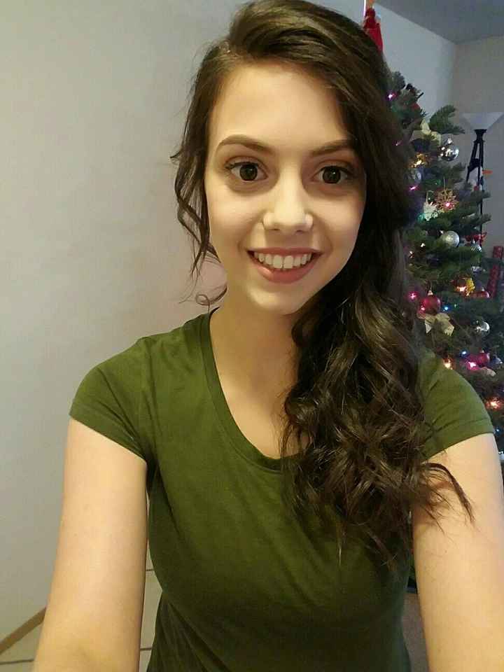 Let me see your wedding day hair!