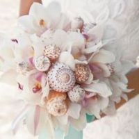 Bridal bouquet with seashells
